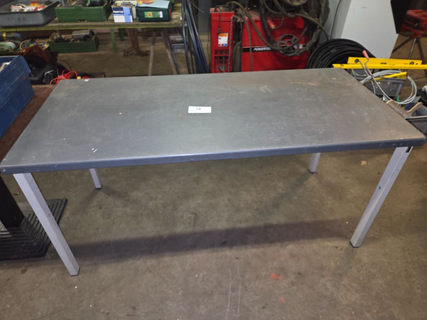 Stevige tafel