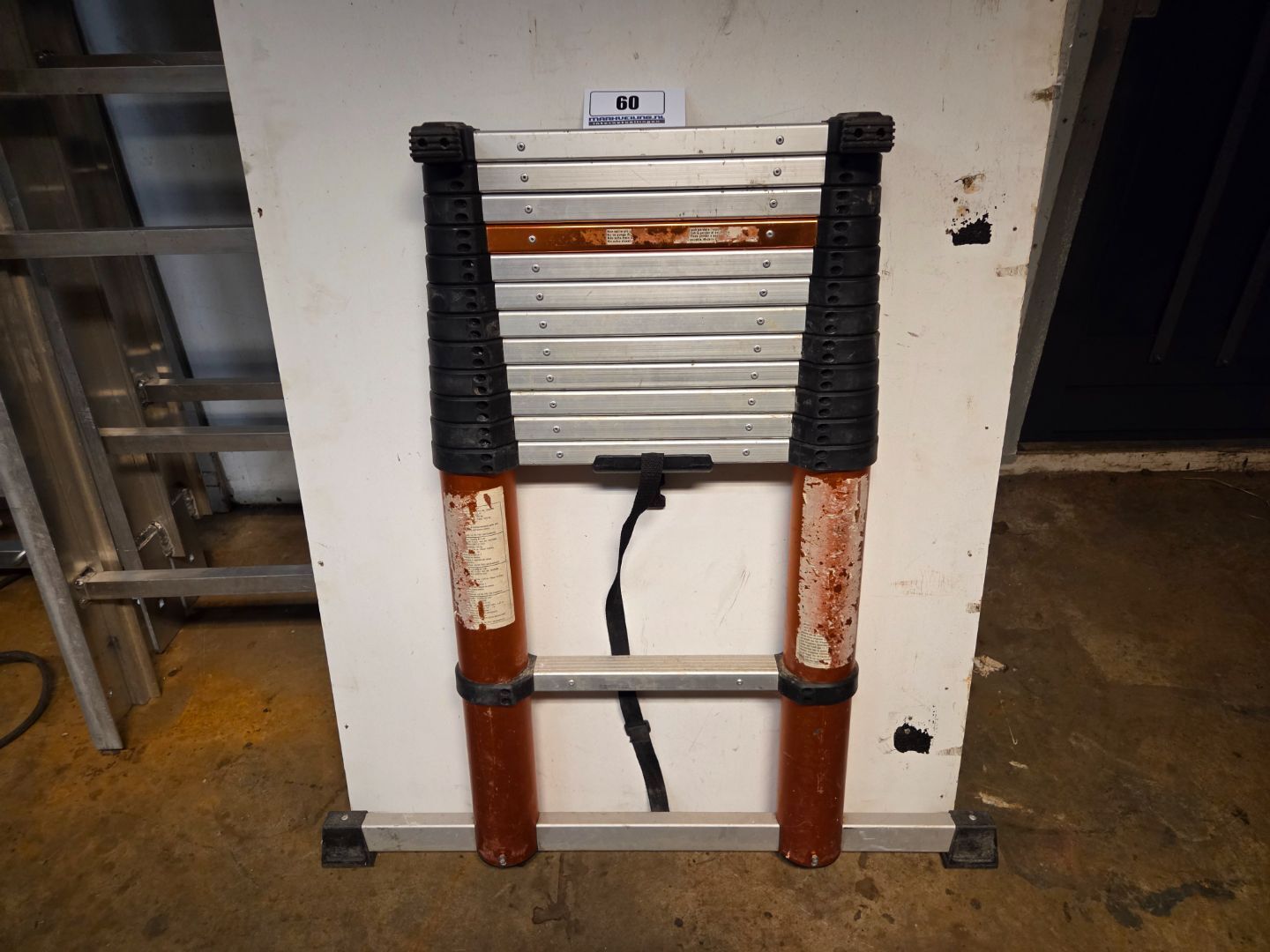 Uitschuifbare ladder