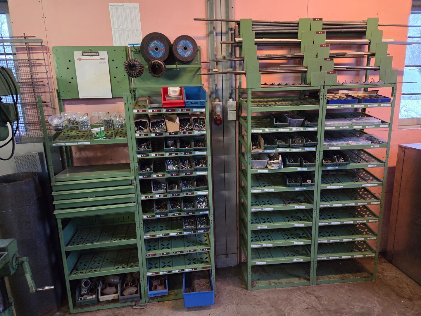 2 stellingen + inhoud