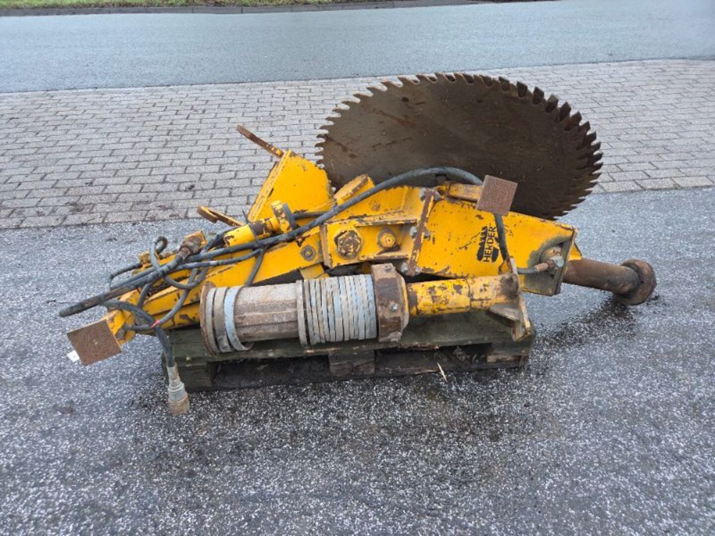 Herder giek zaagmachine