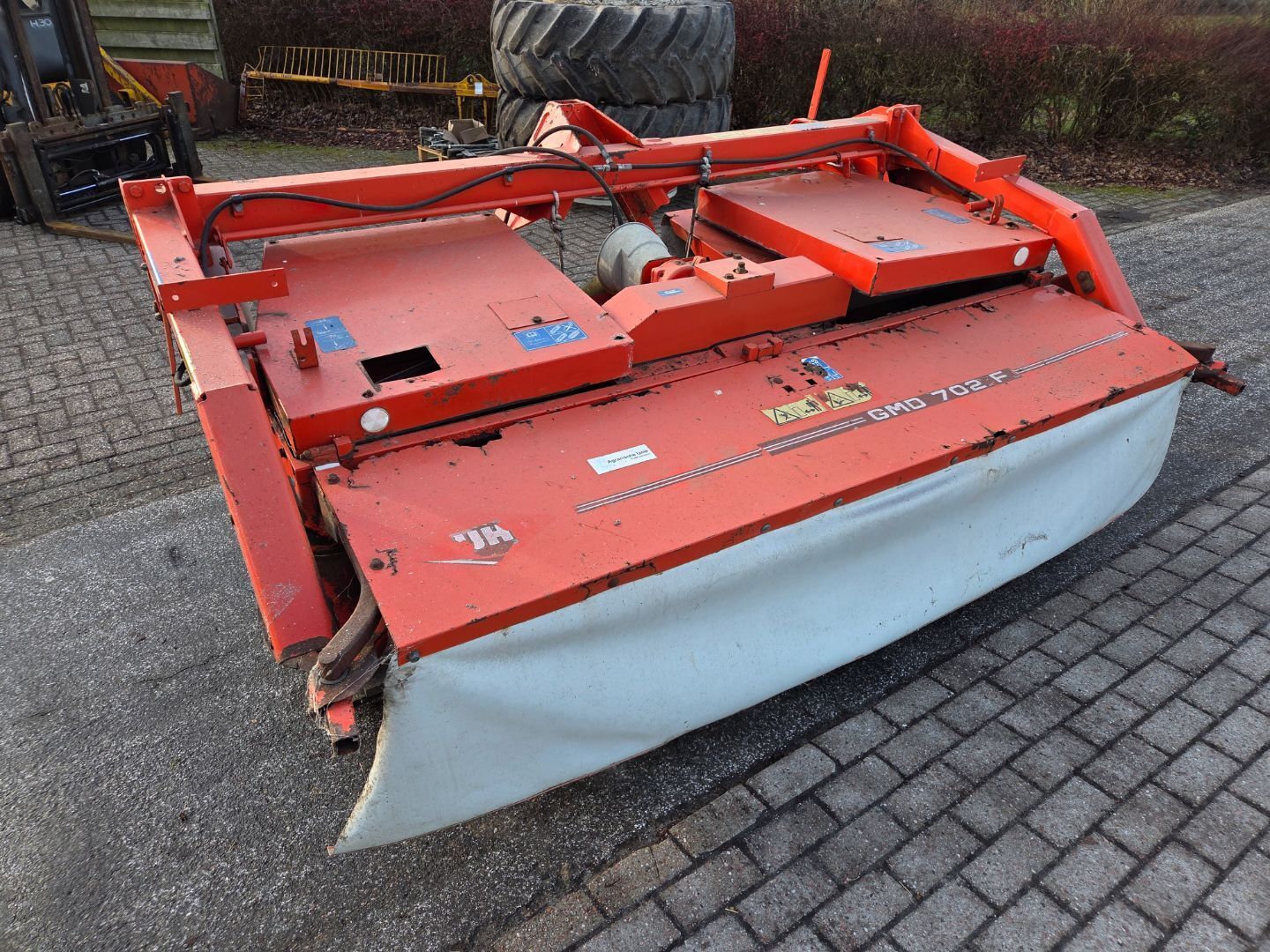 Kuhn frontmaaier